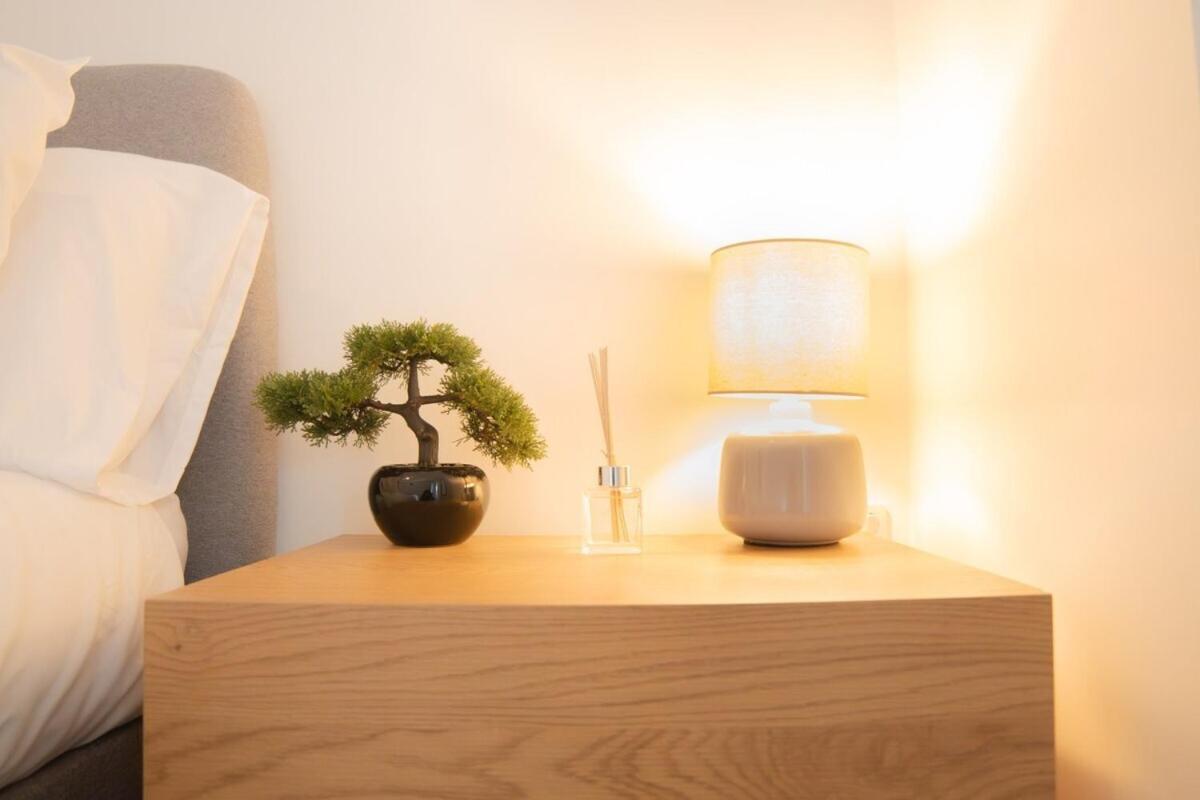 Luxury Mcr 2bed,2bath Apartment- Location! * Manchester